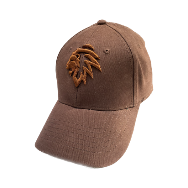 כובע בייסבול, בד 100% כותנה, גוון חום, רקמה 3 D אריה כתרליון
